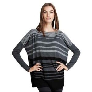 Vince Women's Gray and Black Striped Merino Sweater, size M